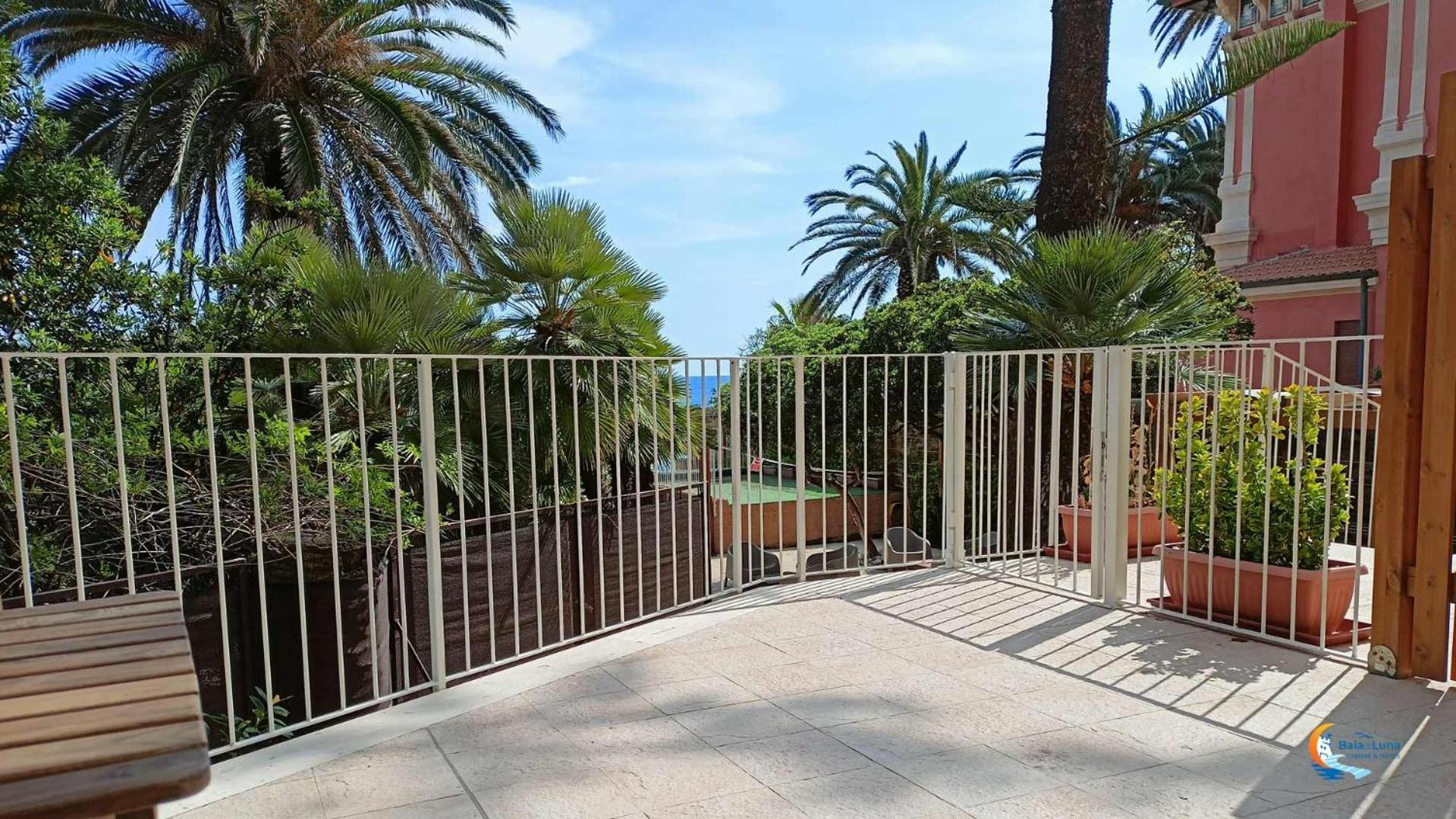 Baia Di Luna Santa Marinella Ngoại thất bức ảnh