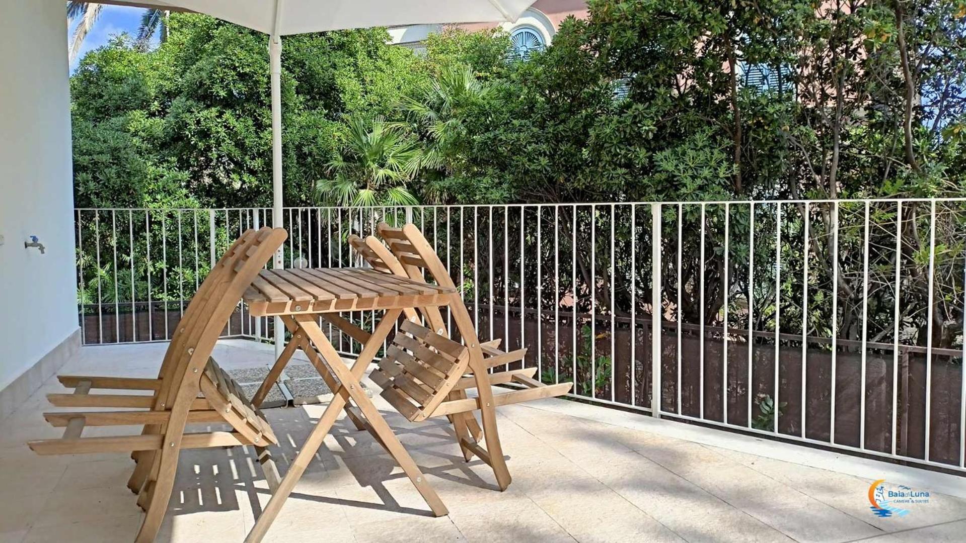 Baia Di Luna Santa Marinella Ngoại thất bức ảnh